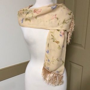 Vintage Susan Daniels oblong silk scarf